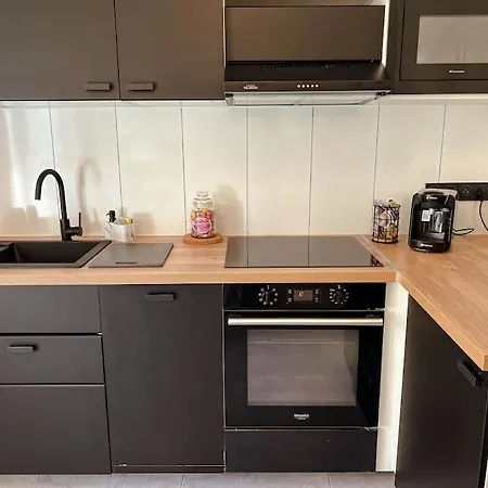 Le Spacieux Et Confortable A 15min De La Gare Valence (Drome)