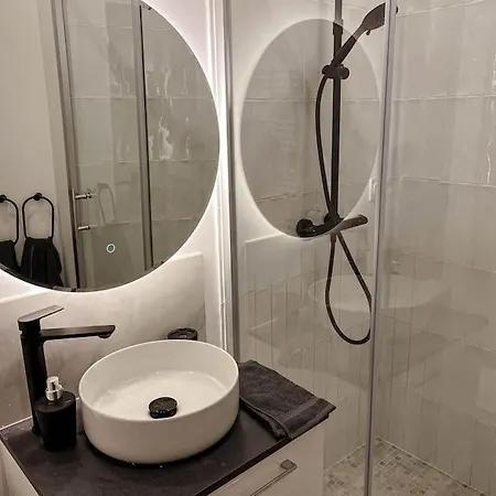 Le Spacieux Et Confortable A 15min De La Gare