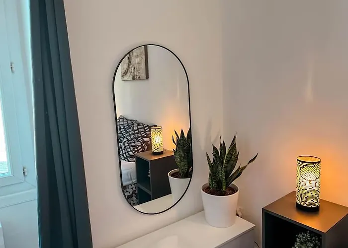 Le Spacieux Et Confortable à 15min De La Gare Apartamento *