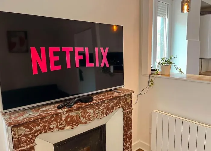 Le Spacieux Et Confortable à 15min De La Gare Apartamento